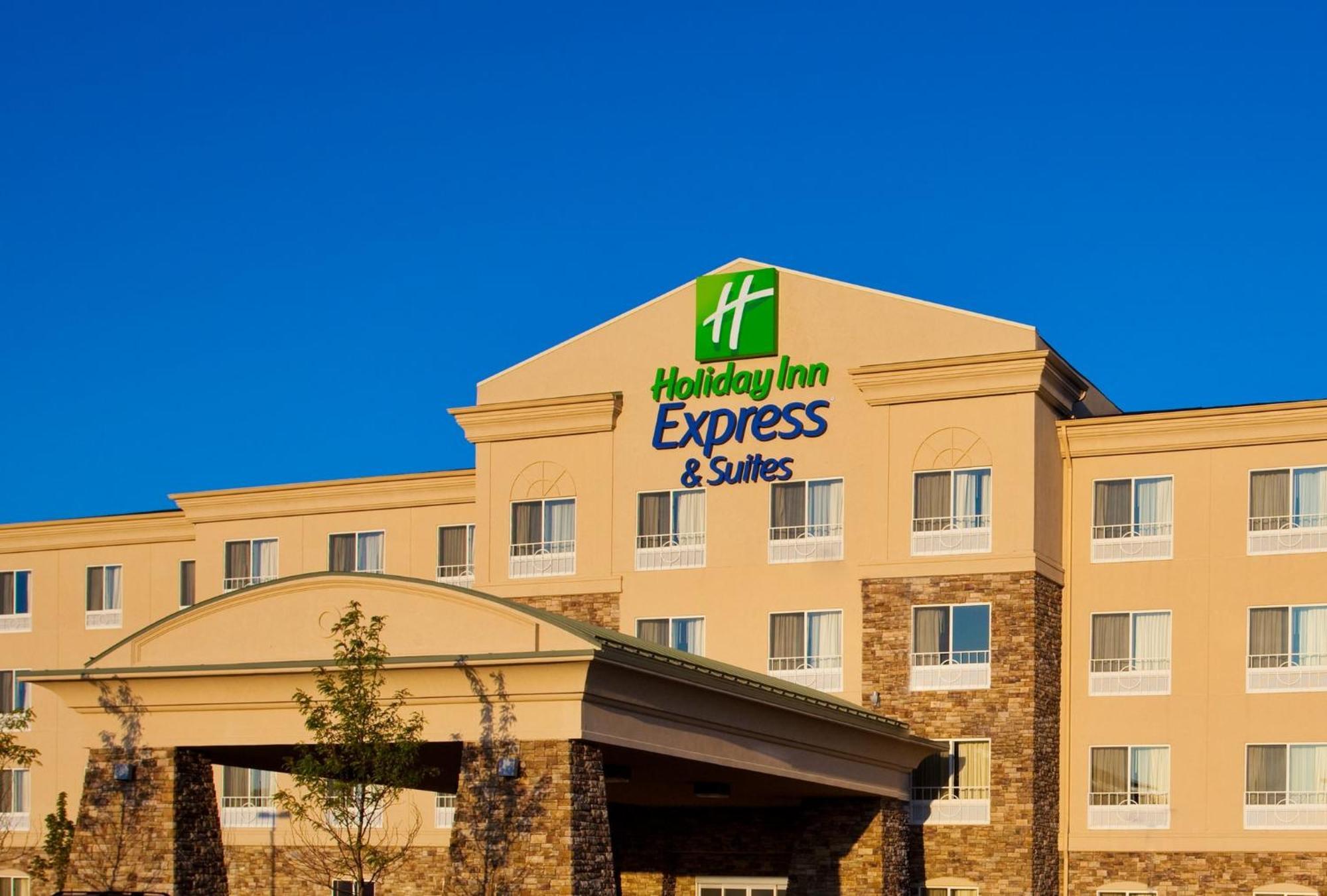 Holiday Inn Express Hotel & Suites Waukegan/Gurnee, An Ihg Hotel Exterior photo